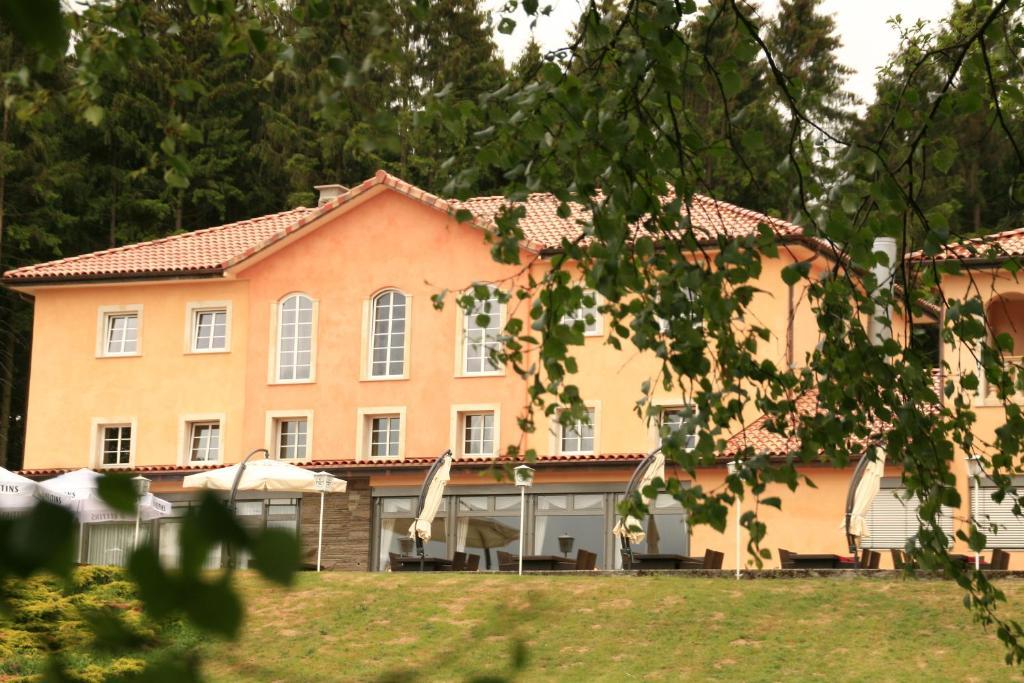Waldhotel Marienheide Exterior photo